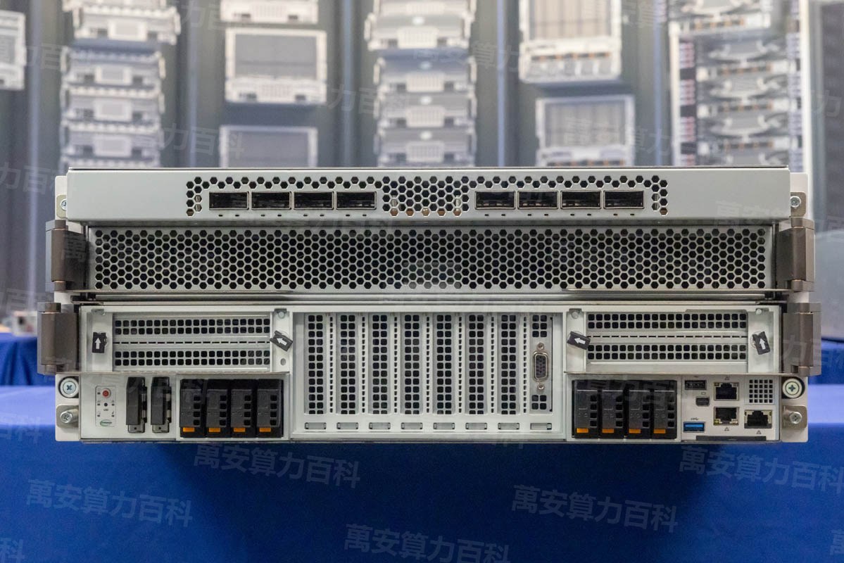 超微 SYS-422GS-NB3RT-ALC 4U 液冷 HGX B300 系统实拍