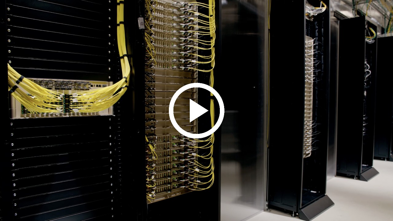 NVIDIA Quantum-X800 InfiniBand 交换机官方图（厂商图）
